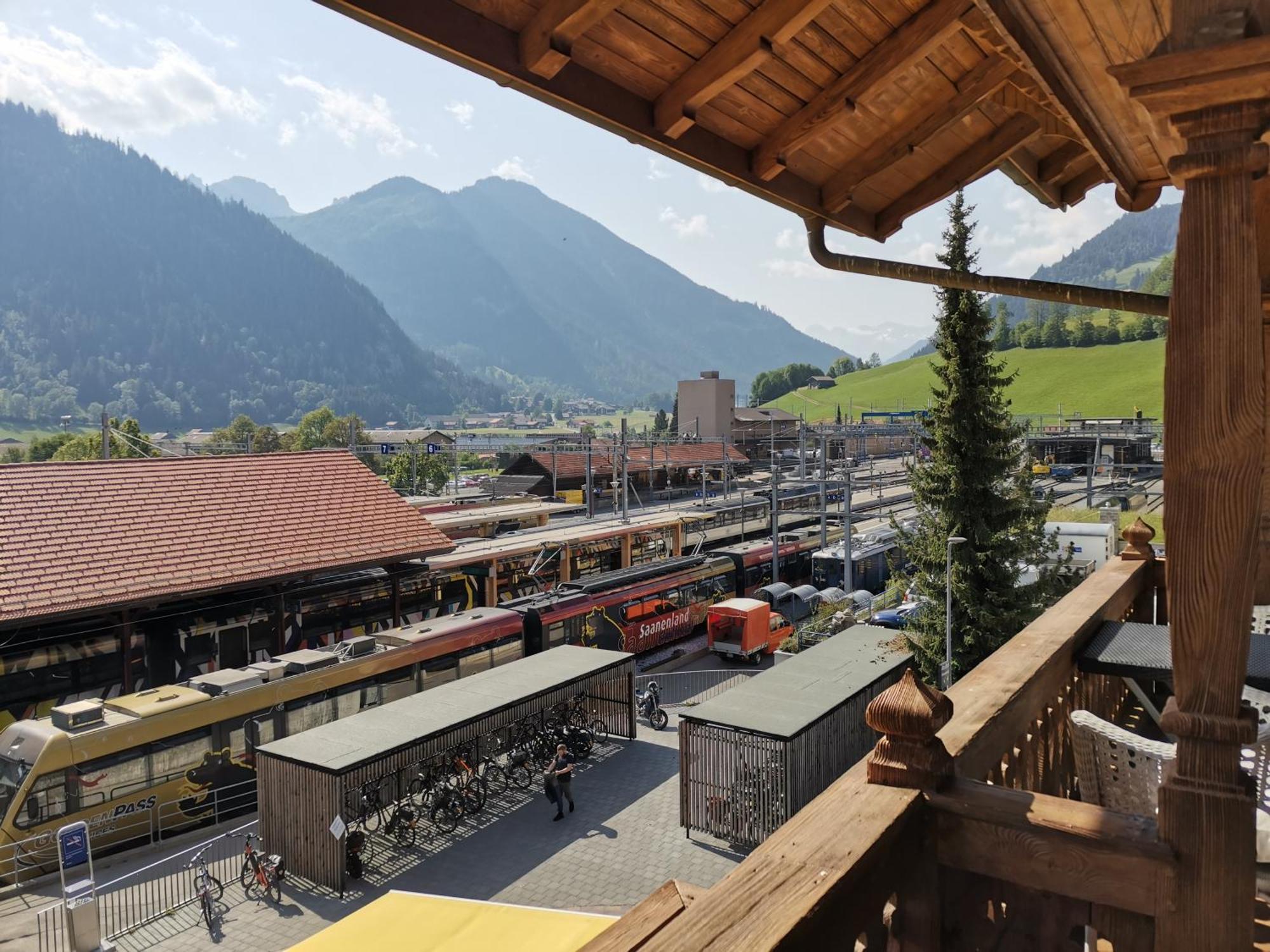 Post Hotel Vista Zweisimmen Zewnętrze zdjęcie